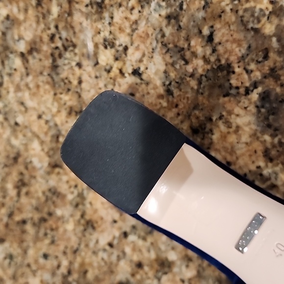 Gucci Madelyn Crystal Logo Cobalt Mules - SZ 40 - Picture 15 of 17